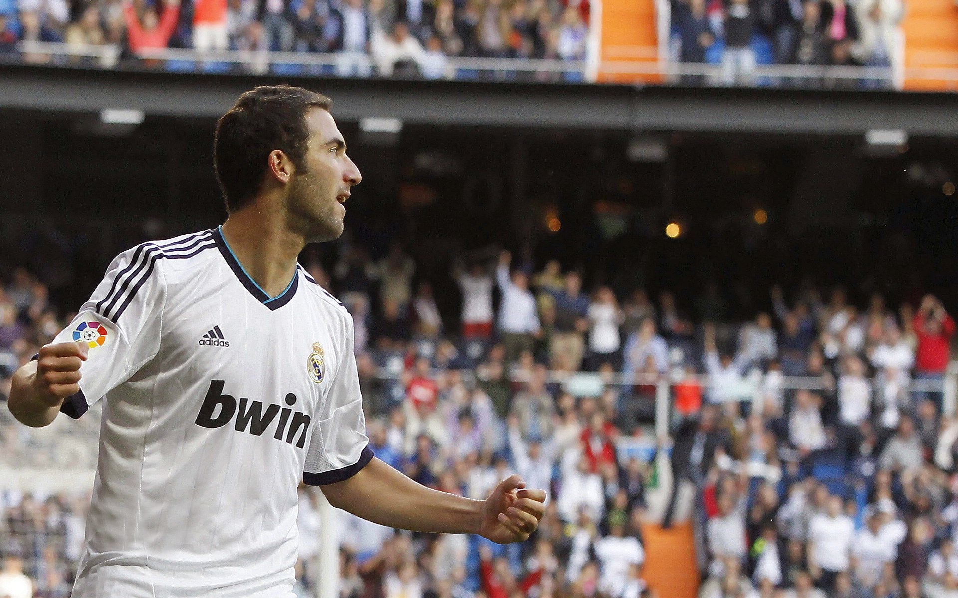 西甲明星对决:真技艺展现足球魅力,西甲明星都有哪些